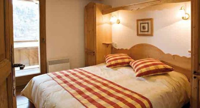 Hameau des Airelles Apartments, Montgenevre ski chalet, image 4